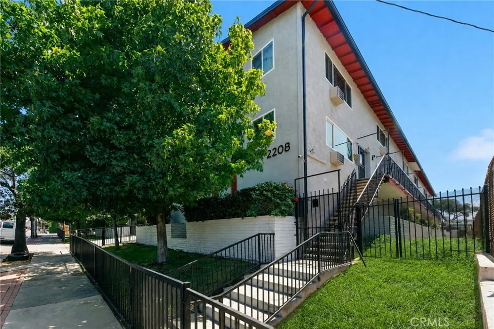2202 Michigan Avenue Los Angeles, CA 90033