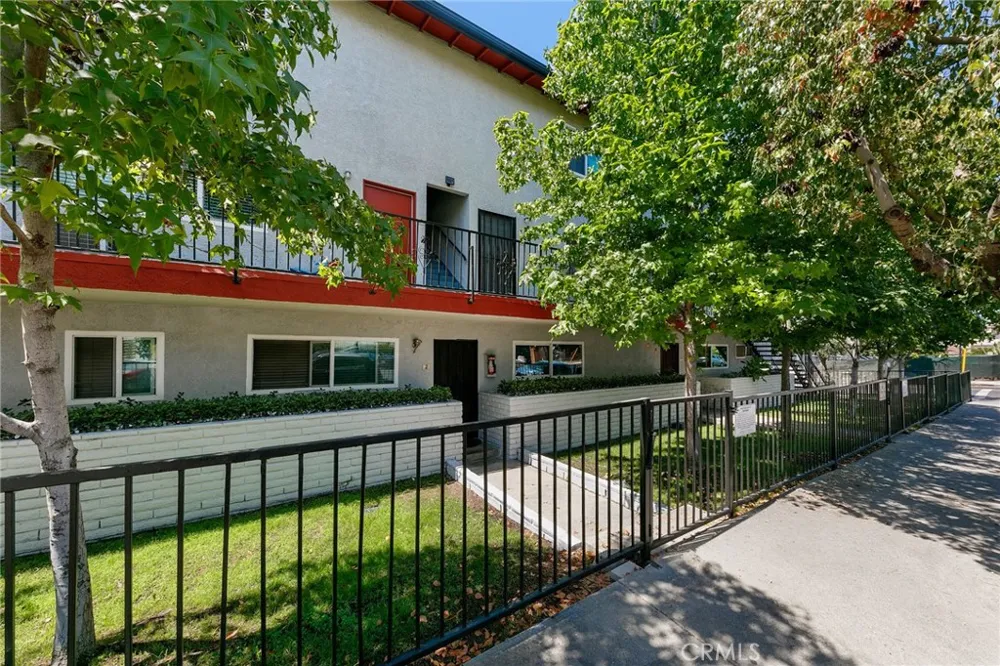 2202 Michigan Avenue Los Angeles, CA 90033