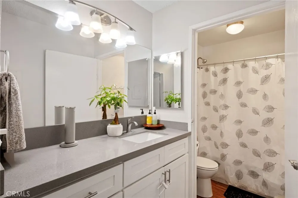 2202 Michigan Avenue Los Angeles, CA 90033