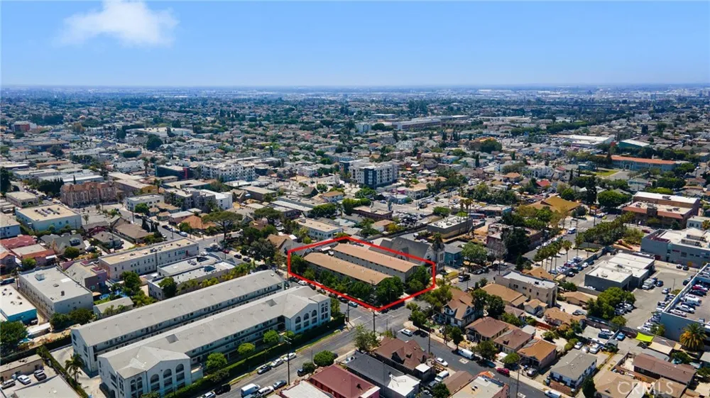 2202 Michigan Avenue Los Angeles, CA 90033