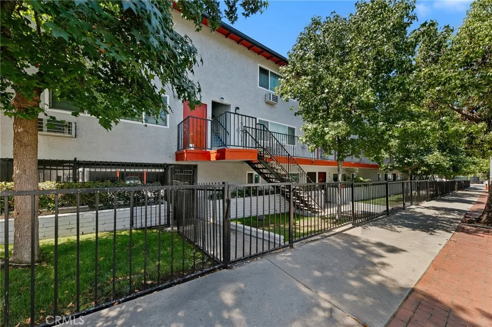2202 Michigan Avenue Los Angeles, CA 90033