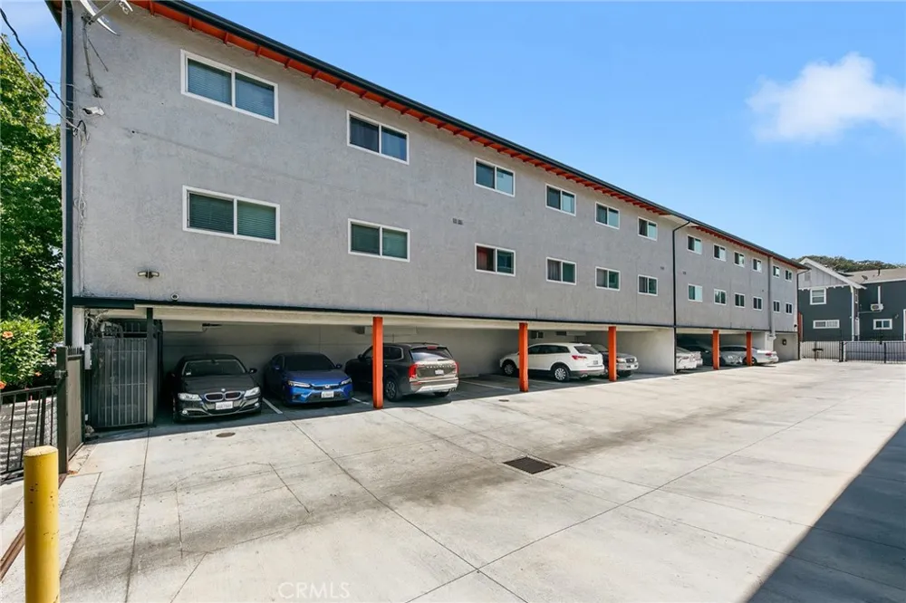 2202 Michigan Avenue Los Angeles, CA 90033