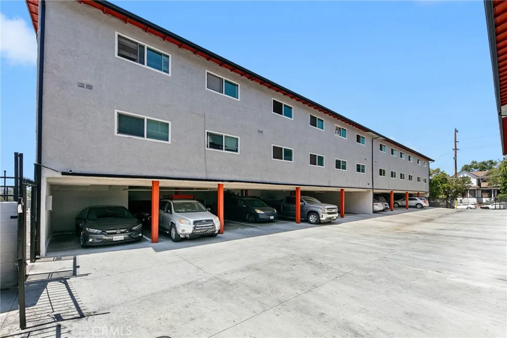 2202 Michigan Avenue Los Angeles, CA 90033