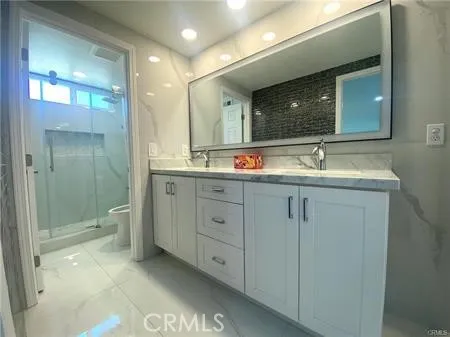 11095 Begonia Avenue Fountain Valley, CA 92708