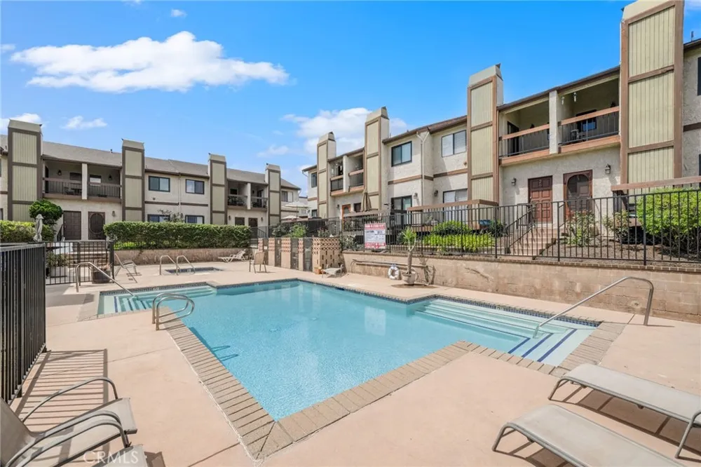 2333 241st Street #19 Lomita, CA 90717