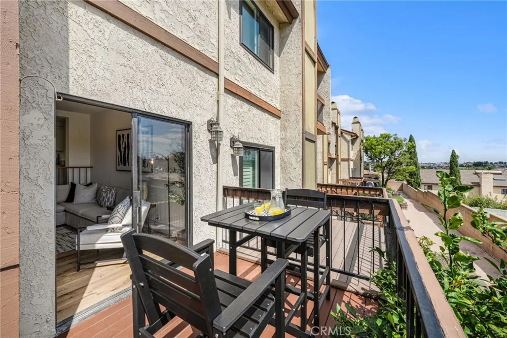 2333 241st Street #19 Lomita, CA 90717