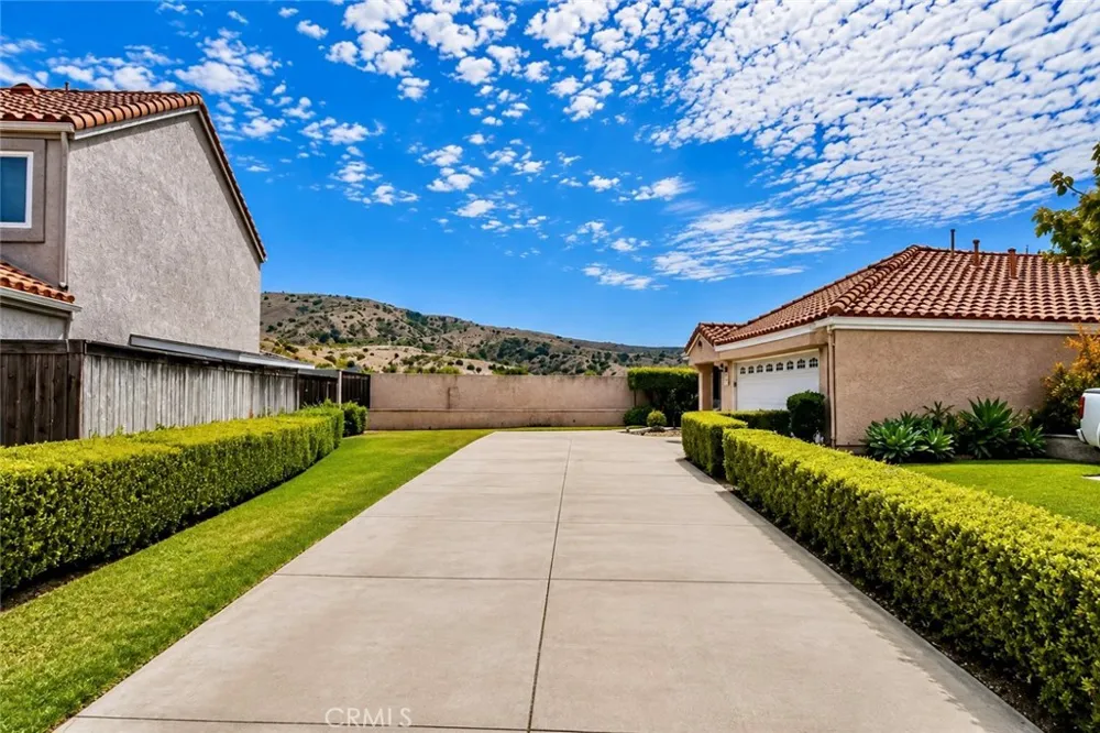 6035 Nicosia Way Yorba Linda, CA 92887
