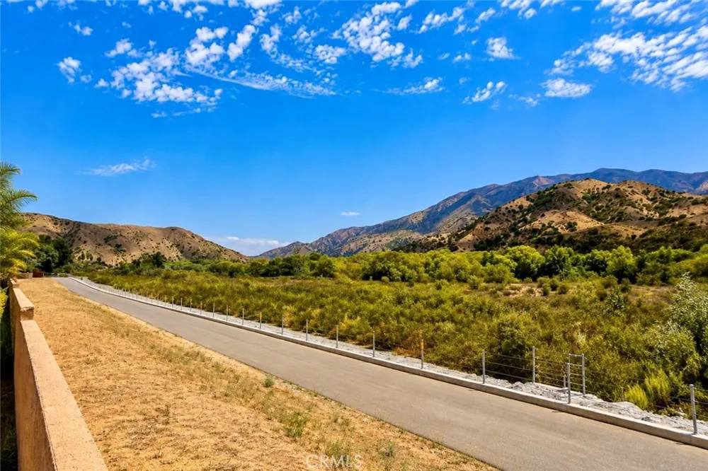 6035 Nicosia Way Yorba Linda, CA 92887