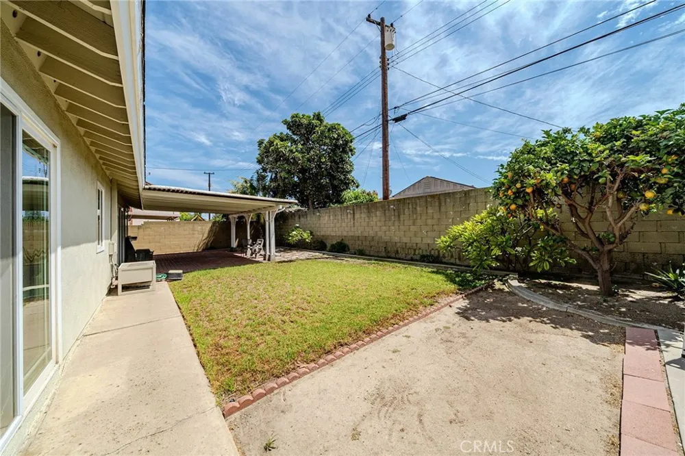 5842 Daisy La Palma, CA 90623