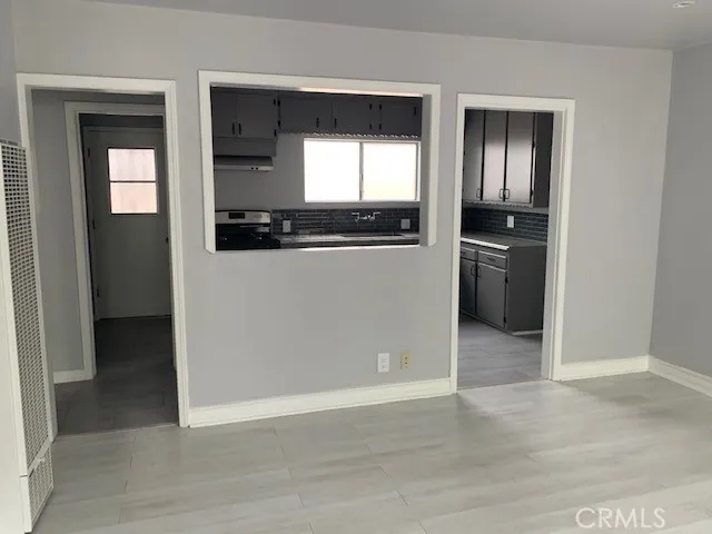 8939 Elizabeth Avenue South Gate, CA 90280