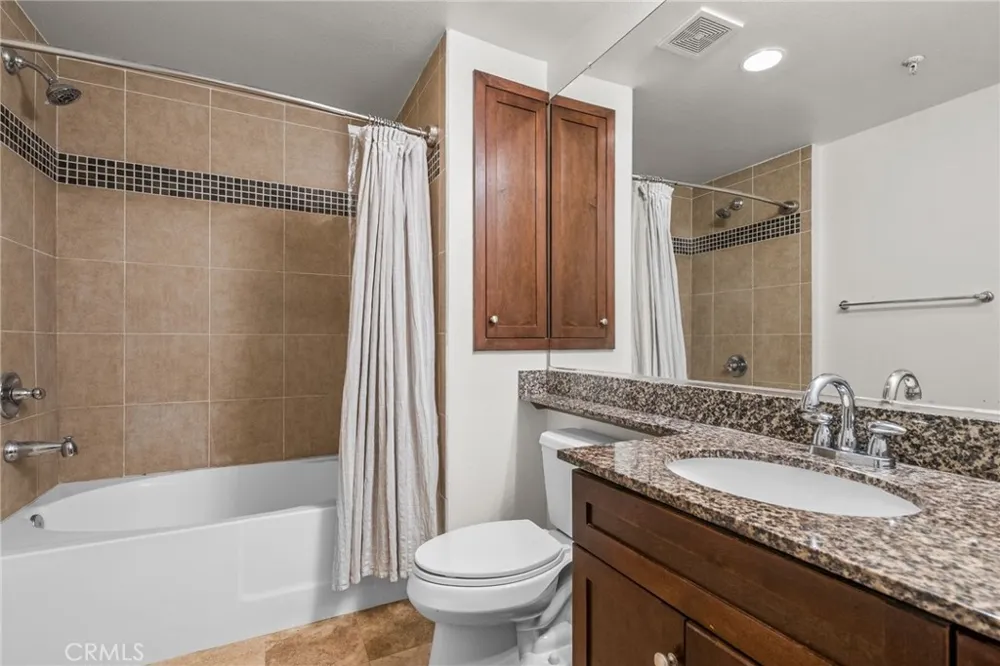 2108 Scholarship Irvine, CA 92612