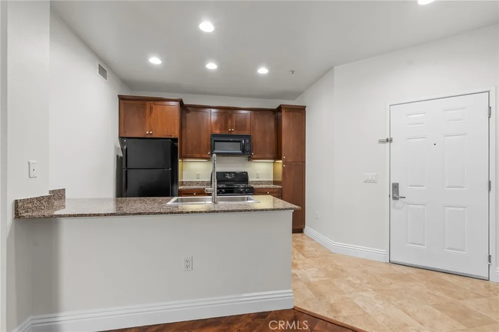 2108 Scholarship Irvine, CA 92612