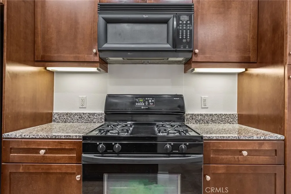 2108 Scholarship Irvine, CA 92612