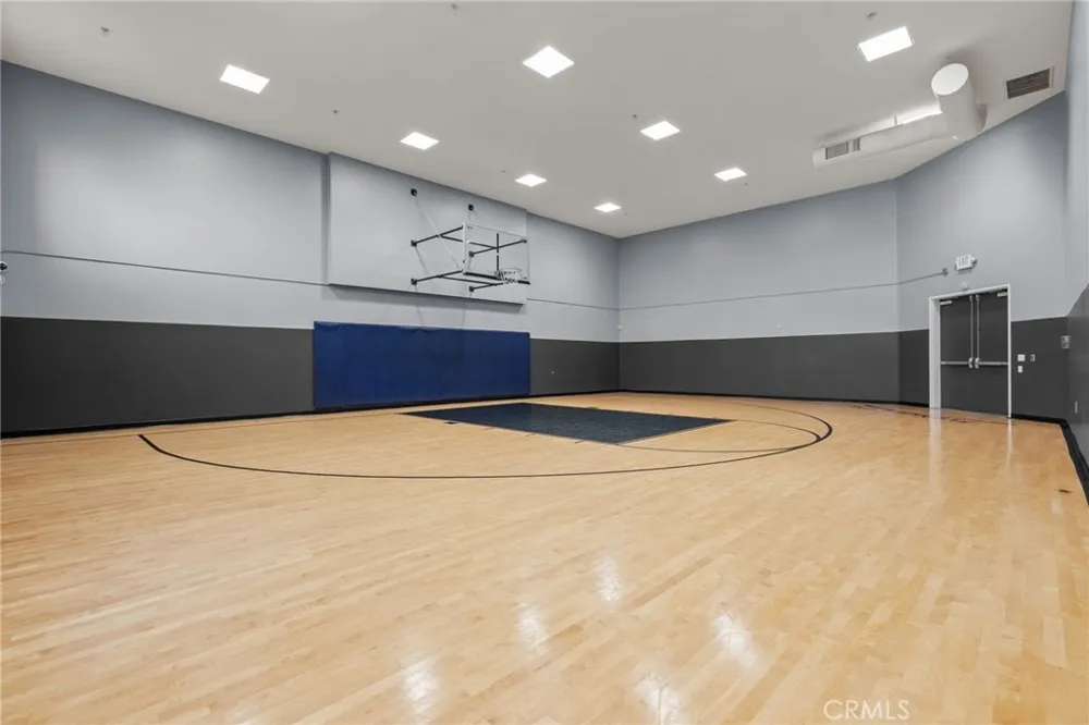 2108 Scholarship Irvine, CA 92612