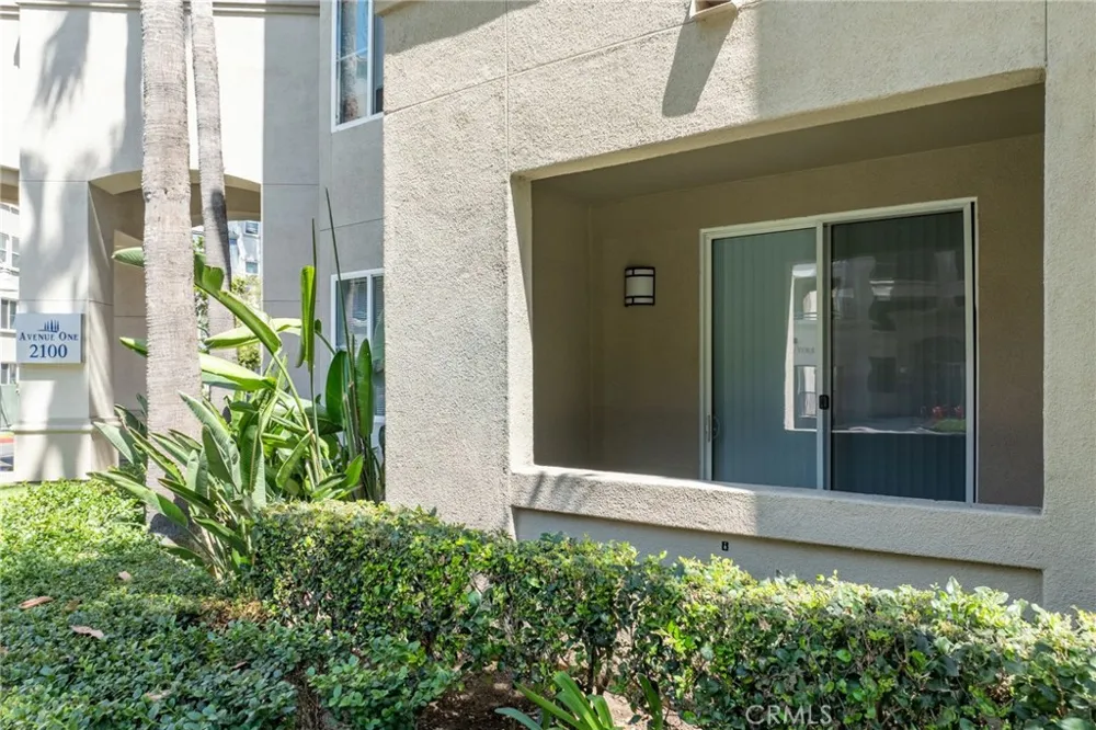 2108 Scholarship Irvine, CA 92612