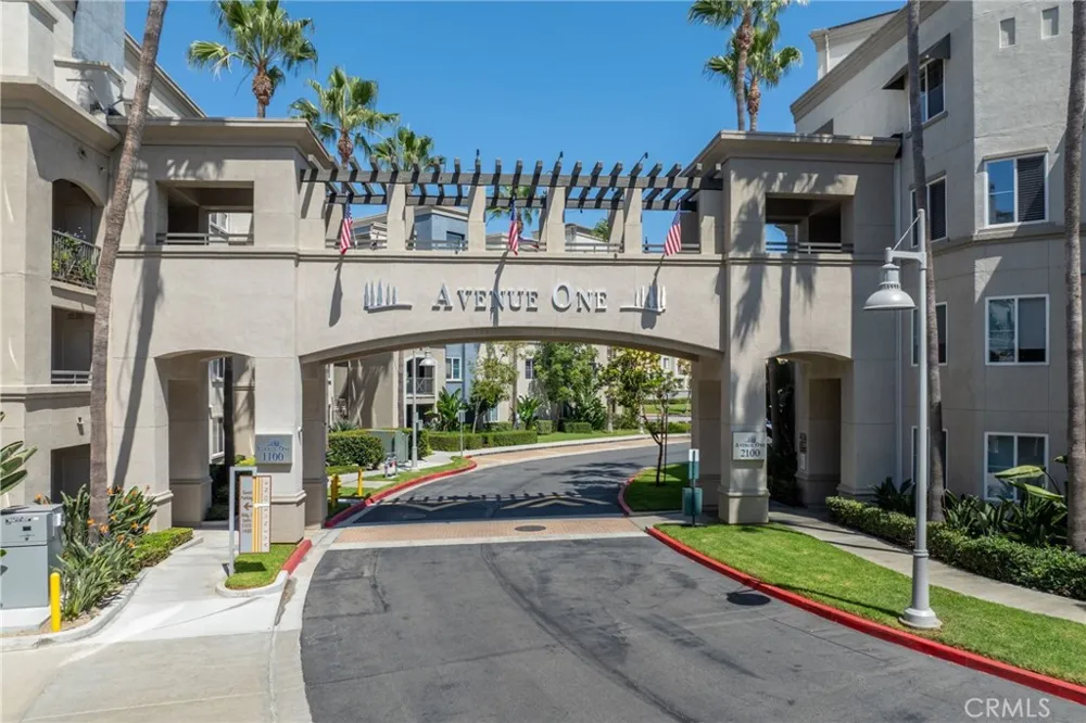 2108 Scholarship Irvine, CA 92612