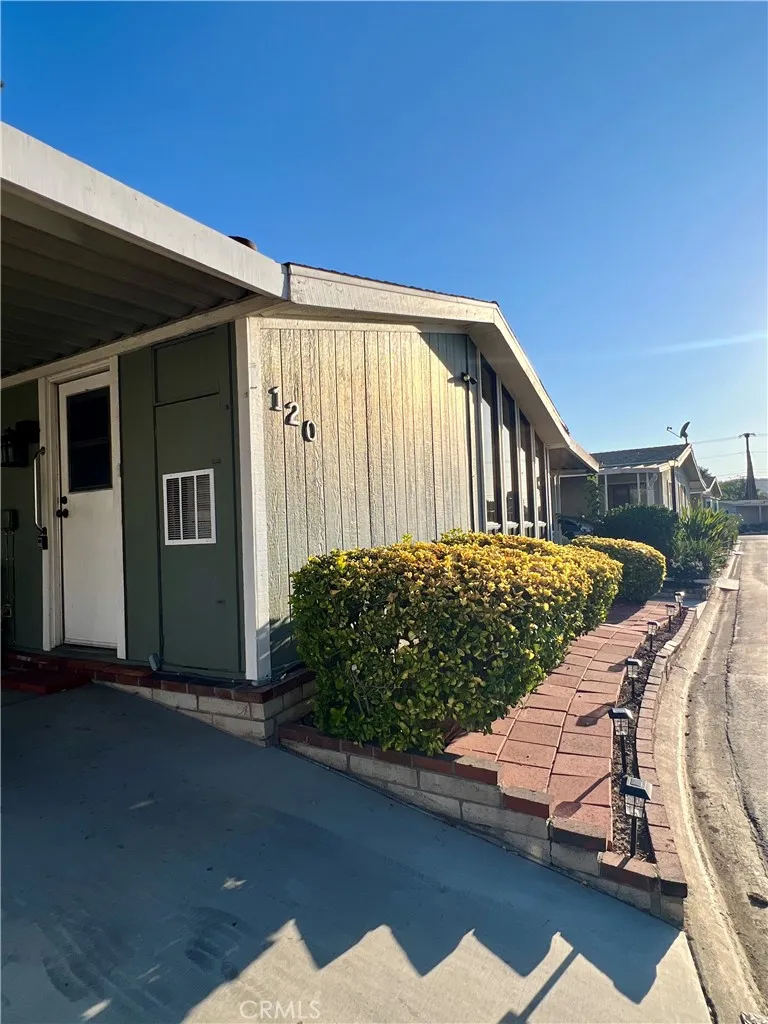 1601 S Garey Avenue #120 Pomona, CA 91766