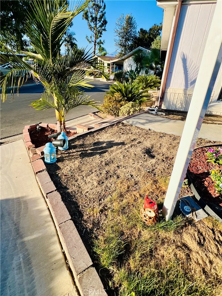 1601 S Garey Avenue #120 Pomona, CA 91766