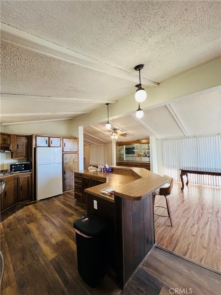 1601 S Garey Avenue #120 Pomona, CA 91766