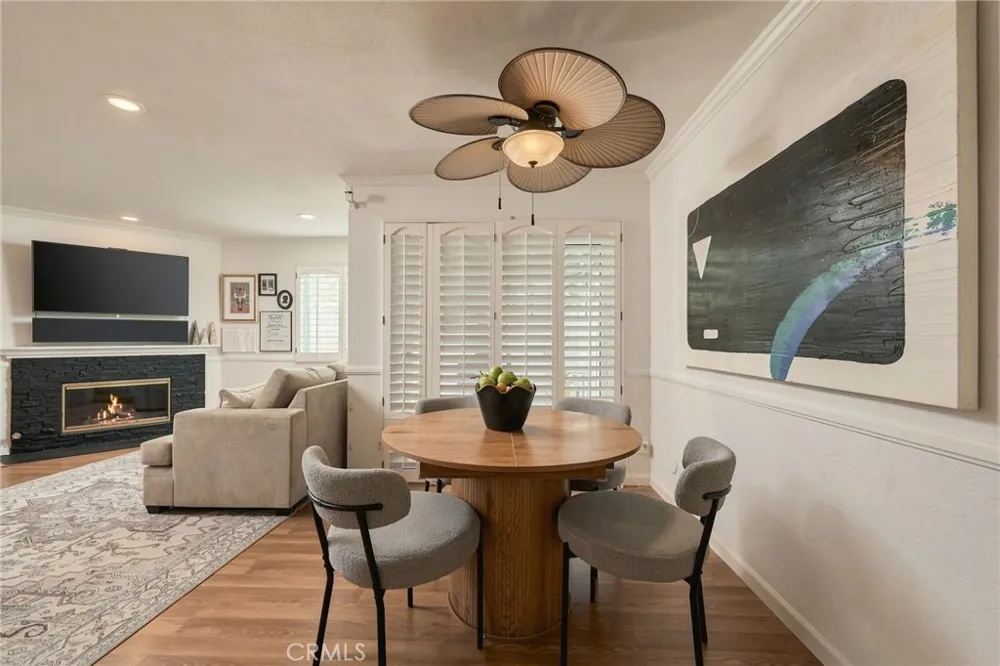 355 Avocado #H-1 Costa Mesa, CA 92627
