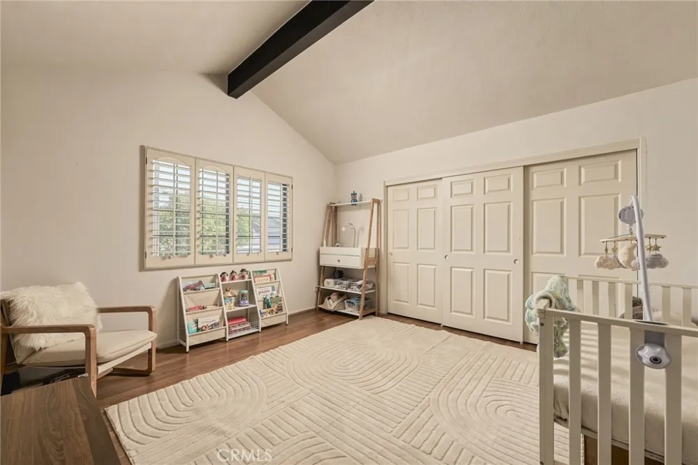 355 Avocado #H-1 Costa Mesa, CA 92627