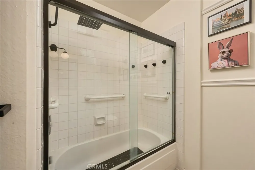 355 Avocado #H-1 Costa Mesa, CA 92627