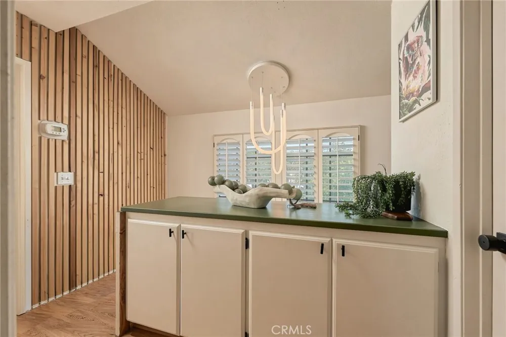 355 Avocado #H-1 Costa Mesa, CA 92627