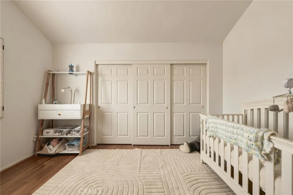 355 Avocado #H-1 Costa Mesa, CA 92627