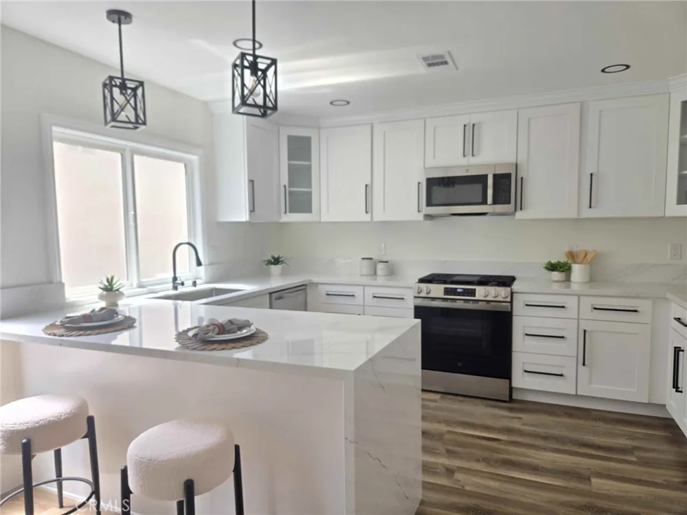 27754 Via Rodrigo Mission Viejo, CA 92692