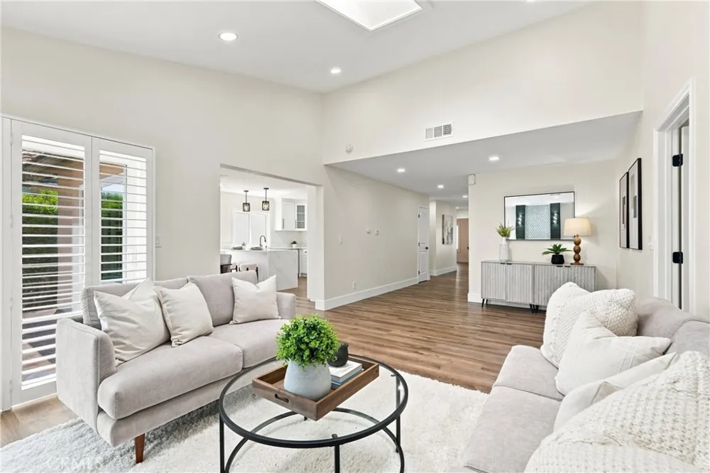 27754 Via Rodrigo Mission Viejo, CA 92692