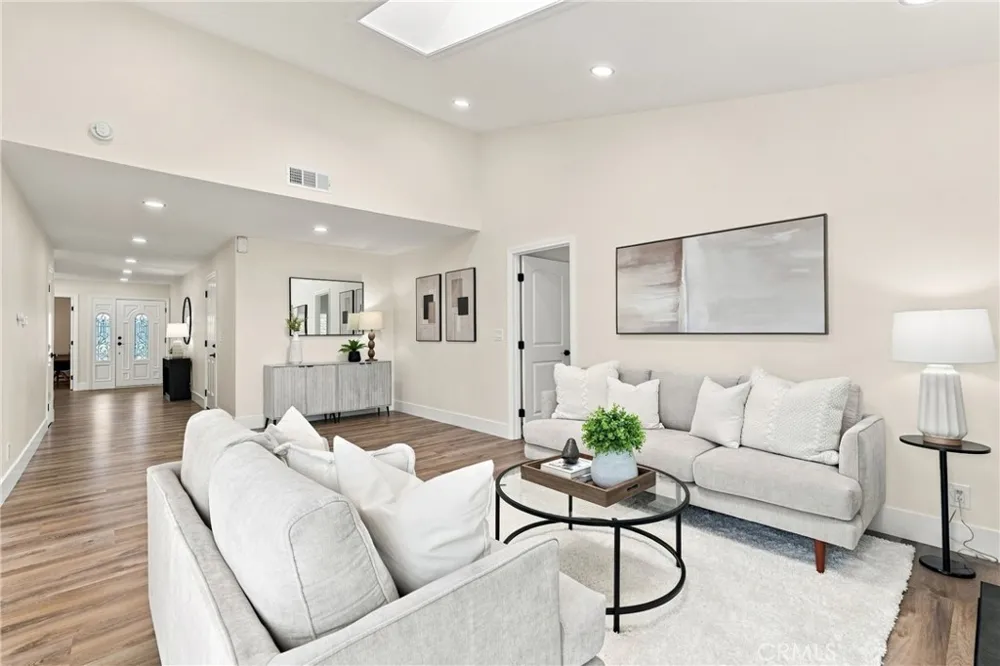 27754 Via Rodrigo Mission Viejo, CA 92692