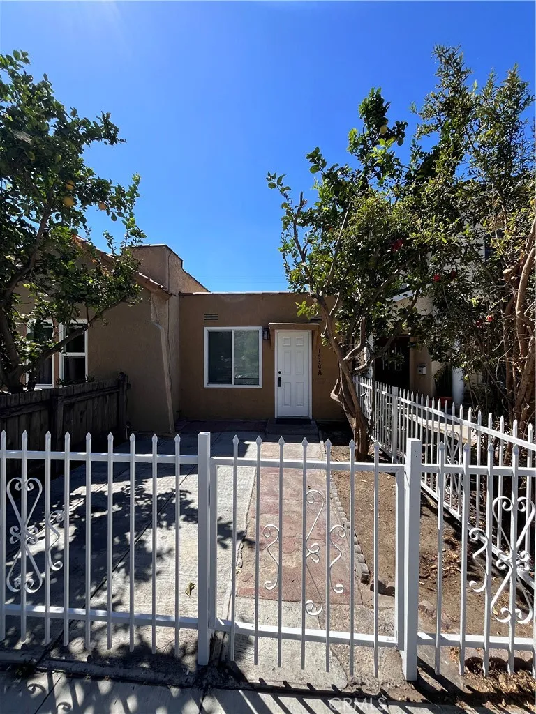 1634 W Parade Street #A Long Beach, CA 90810