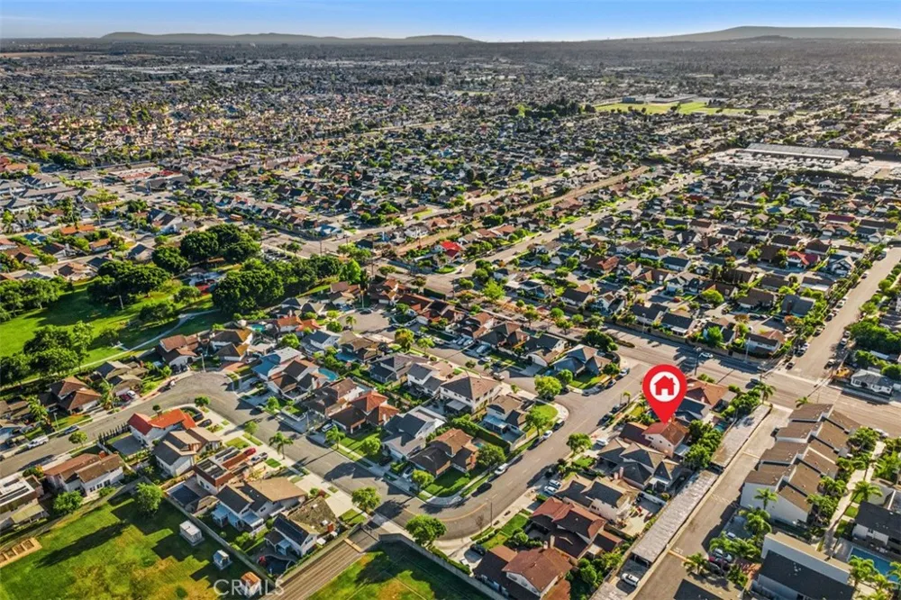 5023 Evergreen Cypress, CA 90630