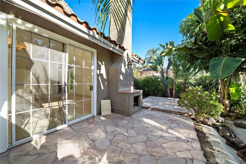 24302 Andrea St Laguna Hills, CA 92656