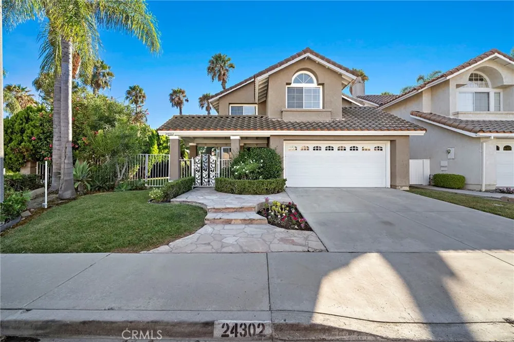 24302 Andrea St Laguna Hills, CA 92656