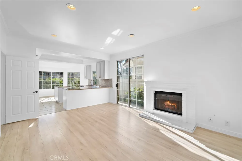 24302 Andrea St Laguna Hills, CA 92656