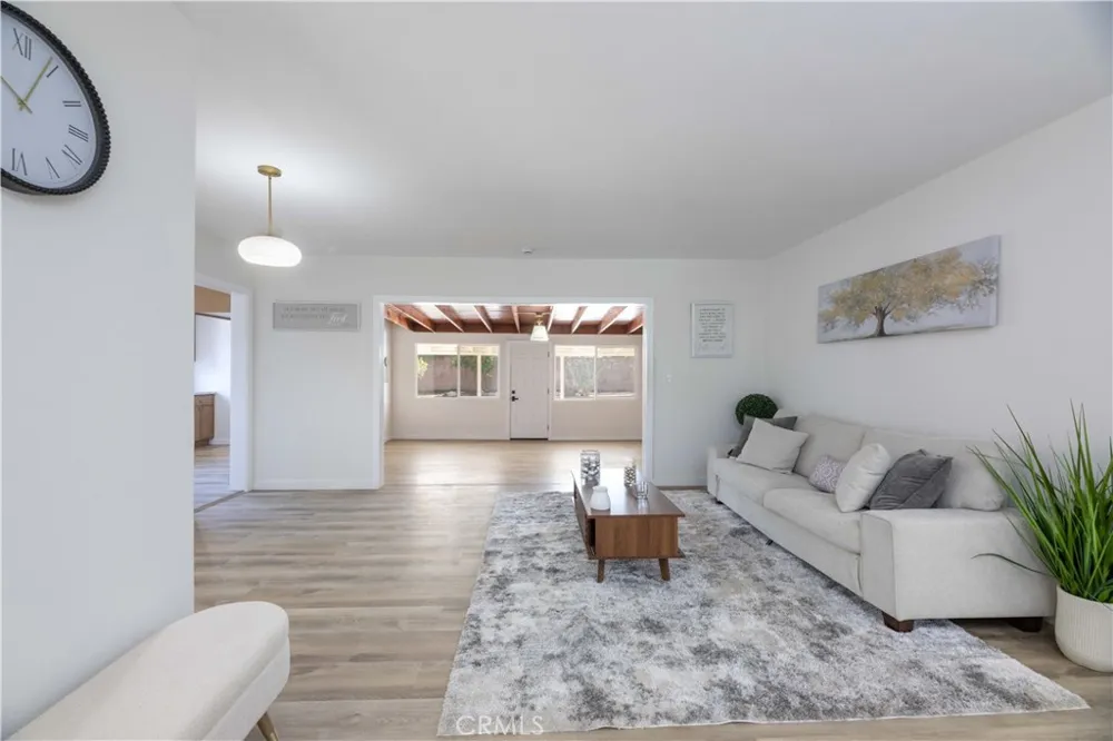 5030 Lyman Avenue Covina, CA 91724