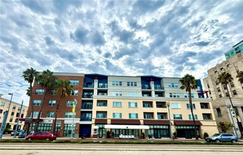 300 E 4th Street #422