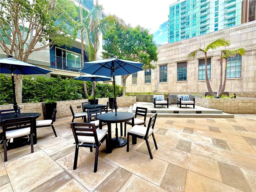 300 E 4th Street #422 Long Beach, CA 90802