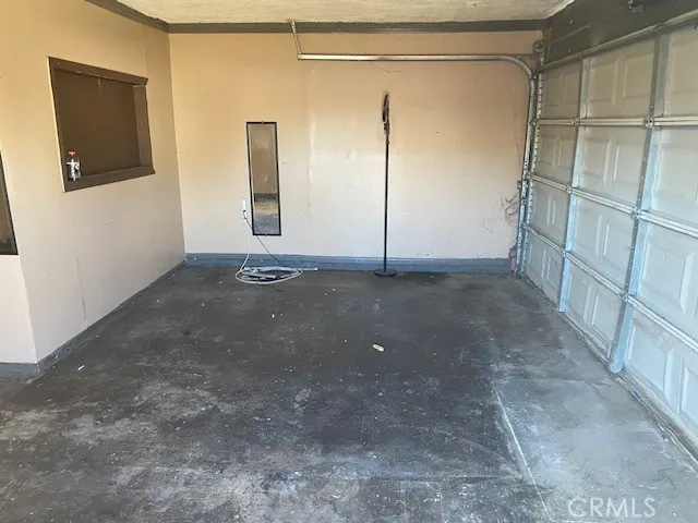 1203 S CASTLEGATE AVENUE Compton, CA 90221