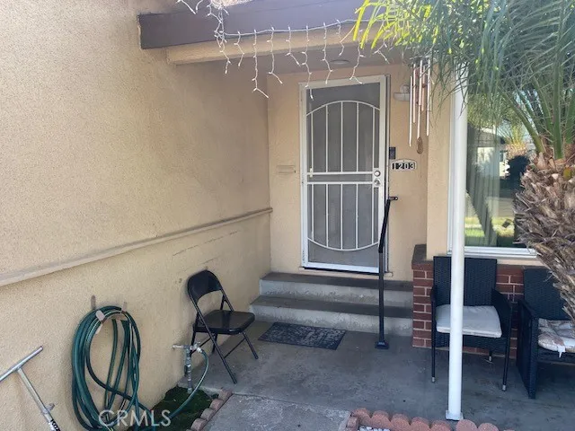 1203 S CASTLEGATE AVENUE Compton, CA 90221