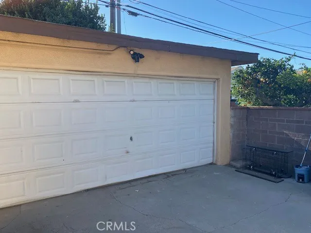 1203 S CASTLEGATE AVENUE Compton, CA 90221