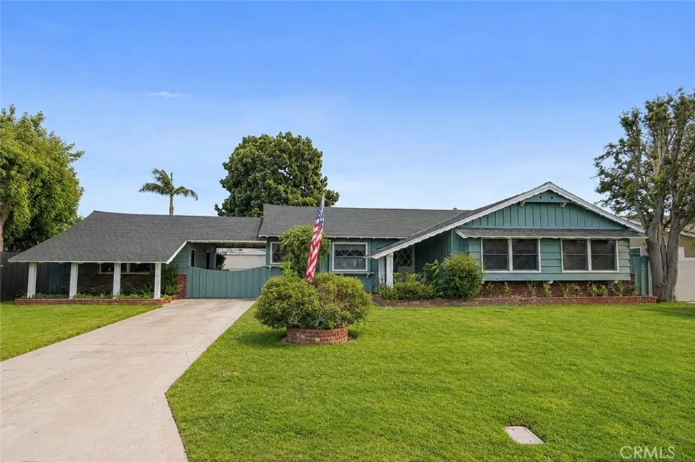 9932 Belfair Street Bellflower, CA 90706