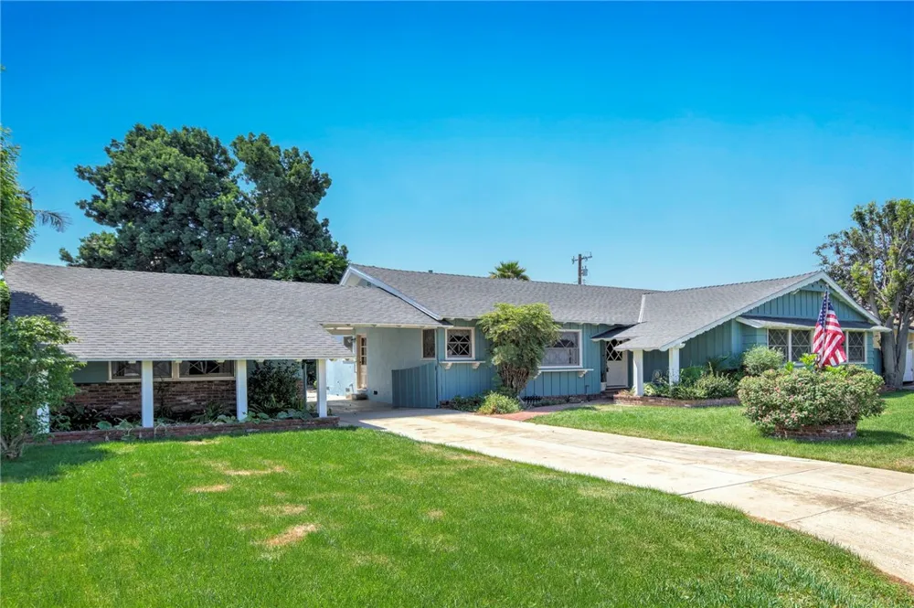 9932 Belfair Street Bellflower, CA 90706