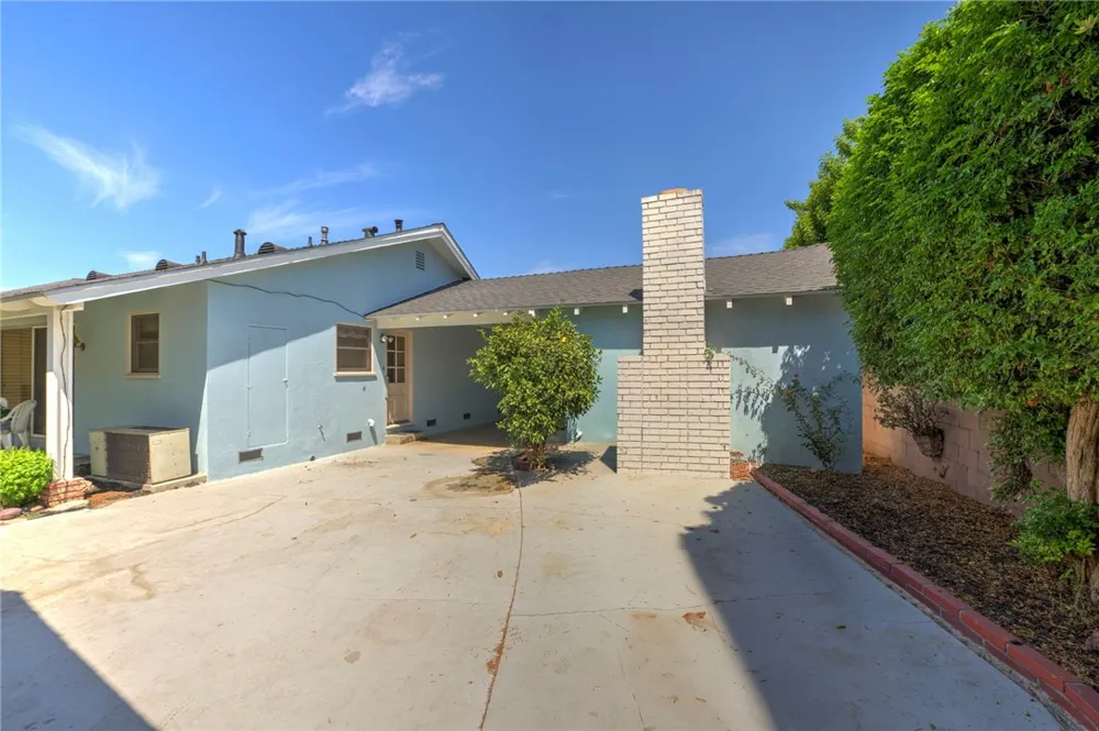 9932 Belfair Street Bellflower, CA 90706