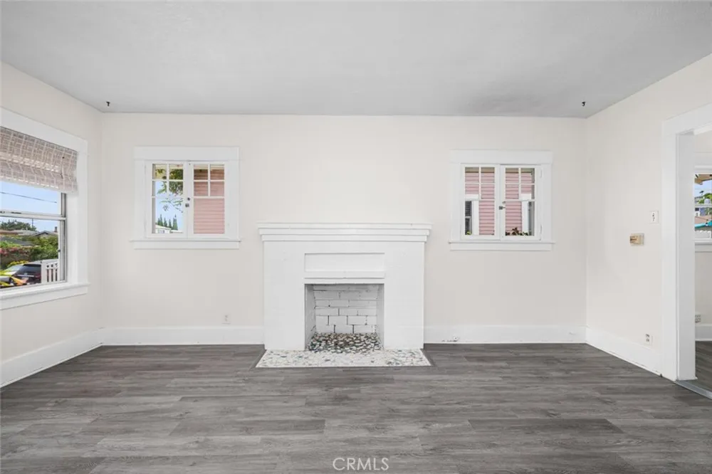 2639 S Denison Avenue San Pedro, CA 90731