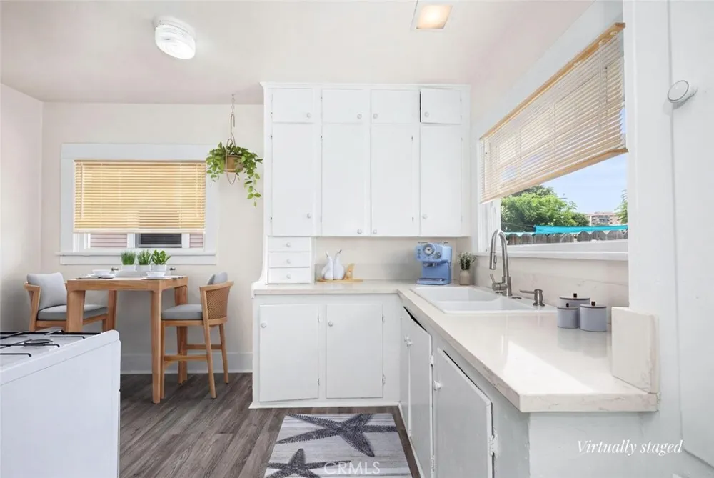 2639 S Denison Avenue San Pedro, CA 90731