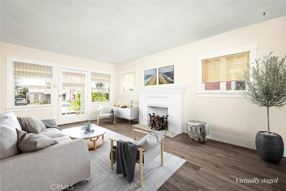 2639 S Denison Avenue San Pedro, CA 90731