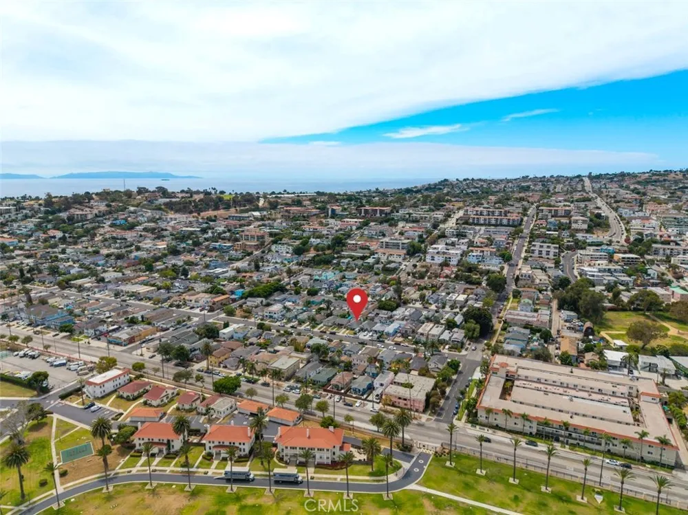 2639 S Denison Avenue San Pedro, CA 90731