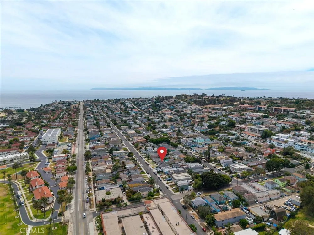 2639 S Denison Avenue San Pedro, CA 90731
